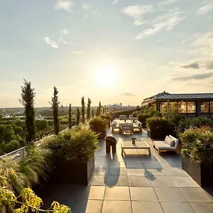فندق Le Meurice - Dorchester Collection, باريس